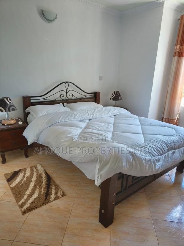 Furnished 2bdrm House in Runda for rent