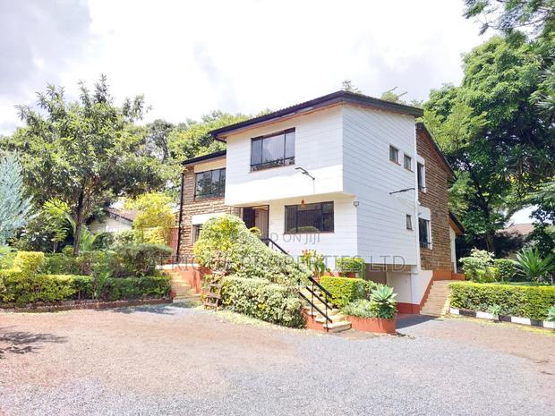5bdrm Mansion in Runda for rent