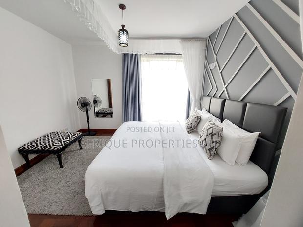 Furnished 2bdrm Apartment in Riverside for rent
