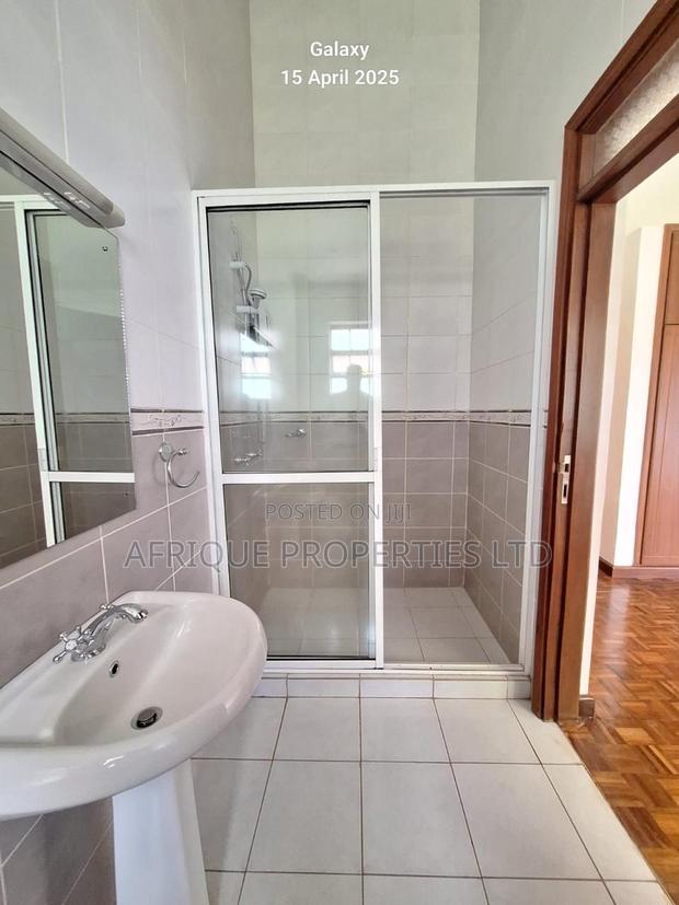 3bdrm Apartment in Westland, Westlands for rent
