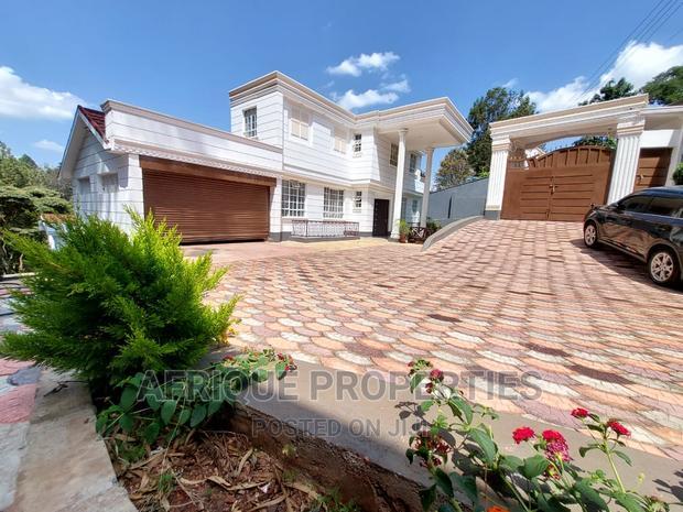 6bdrm Mansion in Kitisuru for sale