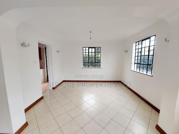 4bdrm Townhouse/Terrace in Muthaiga North for sale