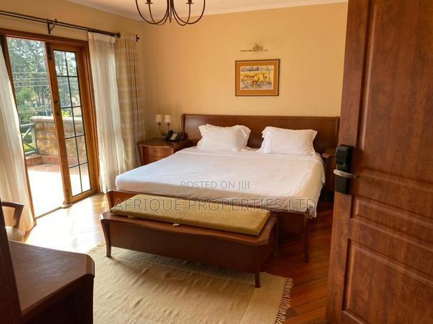 Furnished 3bdrm Mansion in Windsor Park, Ridgeways for rent
