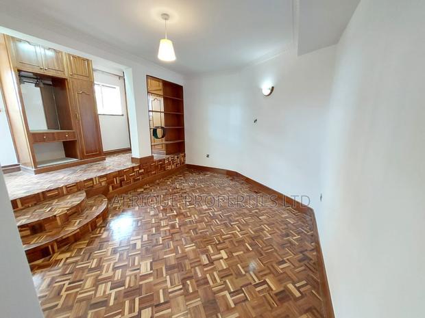 5bdrm Mansion in Runda for rent
