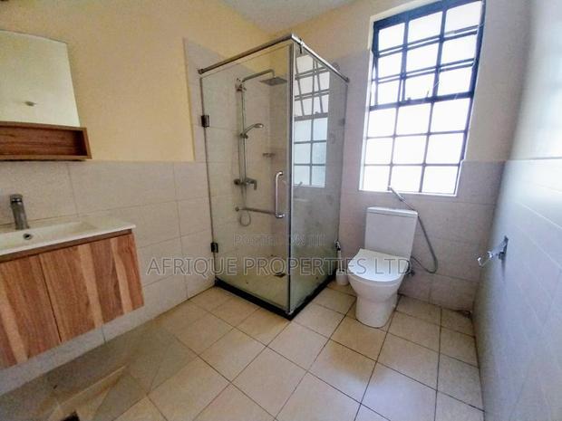 4bdrm Mansion in Kitisuru for rent