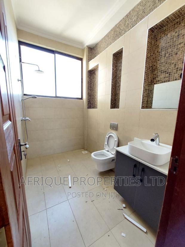 5bdrm Mansion in Membley for rent