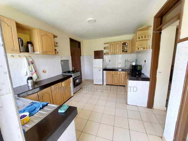 5bdrm House in Garden Estate, Thome for sale