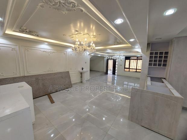 7bdrm Mansion in Ridgeway, Ridgeways for rent