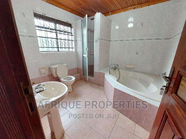5bdrm Mansion in Runda for sale