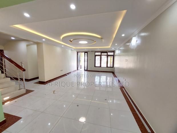 5bdrm Mansion in Thome for rent