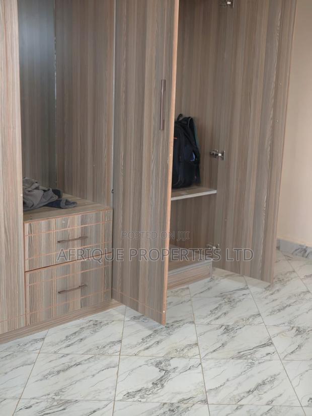 5bdrm Mansion in Membley for rent