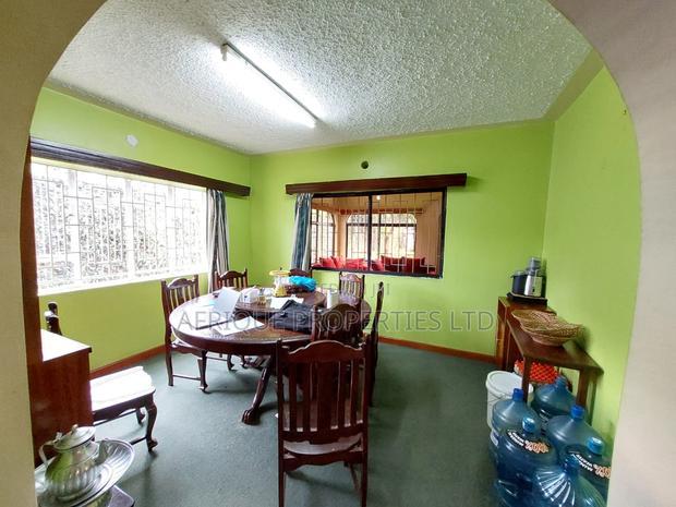 5bdrm Mansion in Runda for sale