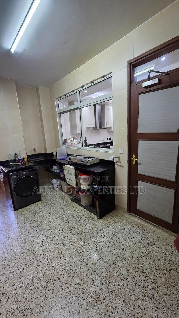 4bdrm Apartment in Parklands for sale
