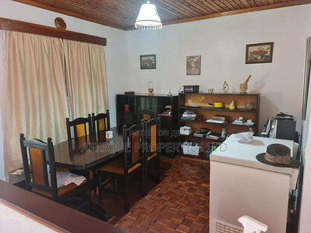 4bdrm Bungalow in Loresho for sale