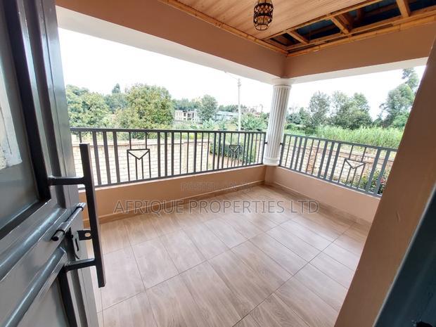 5bdrm Mansion in Sigona for sale