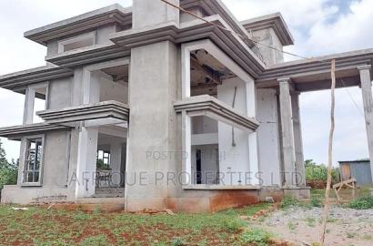 6bdrm Mansion in Thika Green for sale