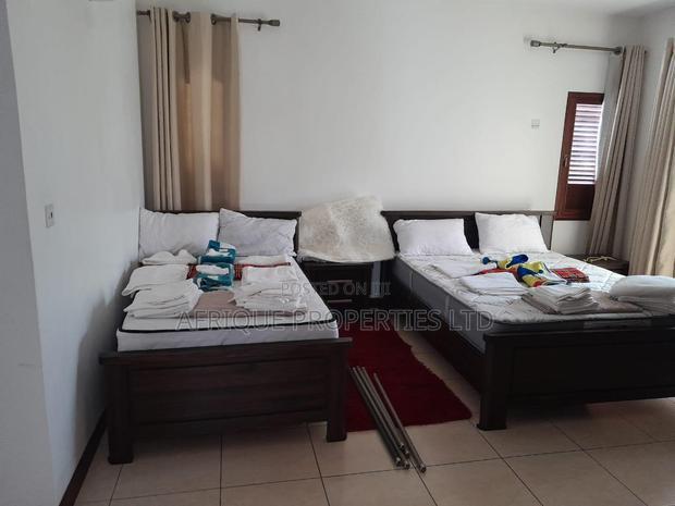 Furnished 4bdrm Mansion in Nyali Lantana for rent