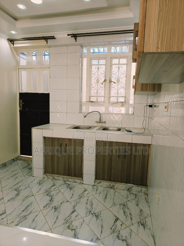 5bdrm Mansion in Membley for rent