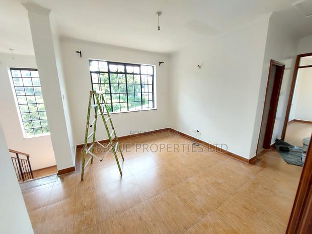 4bdrm Villa in Kiambu Road for rent