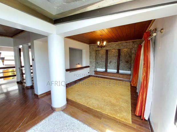 6bdrm Mansion in Runda for rent