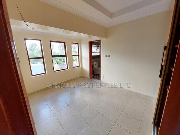 5bdrm Mansion in Kitisuru for sale