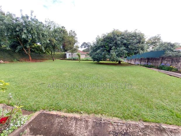 5bdrm Mansion in Runda for sale