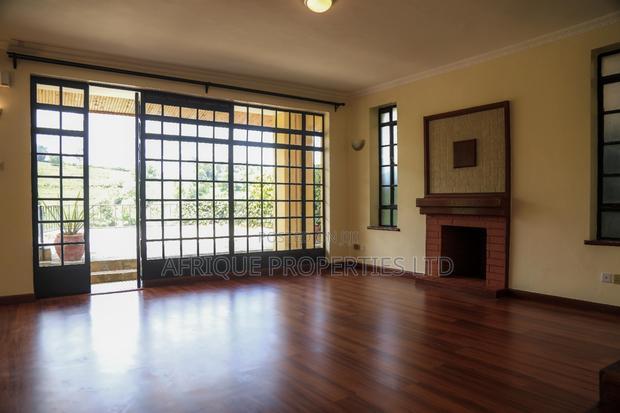 4bdrm Mansion in Redhill, Ruaka for sale
