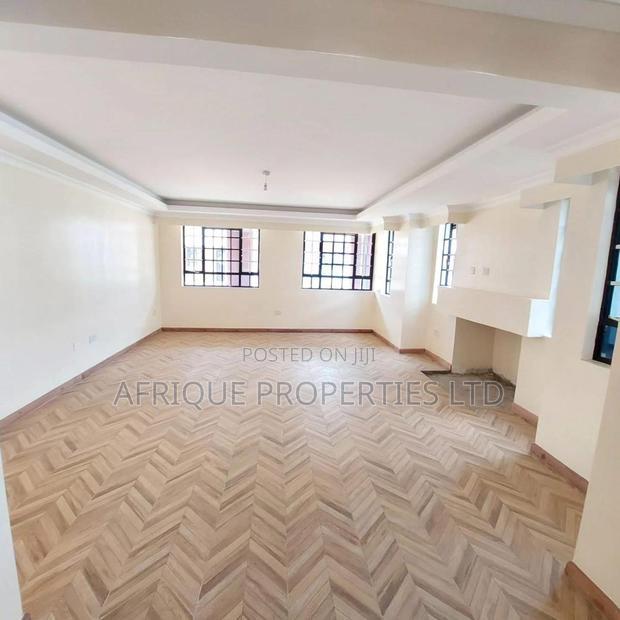 5bdrm Mansion in Garden Estate, Thome for rent