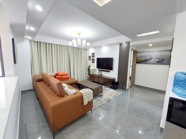 Furnished 2bdrm Apartment in Riverside for rent