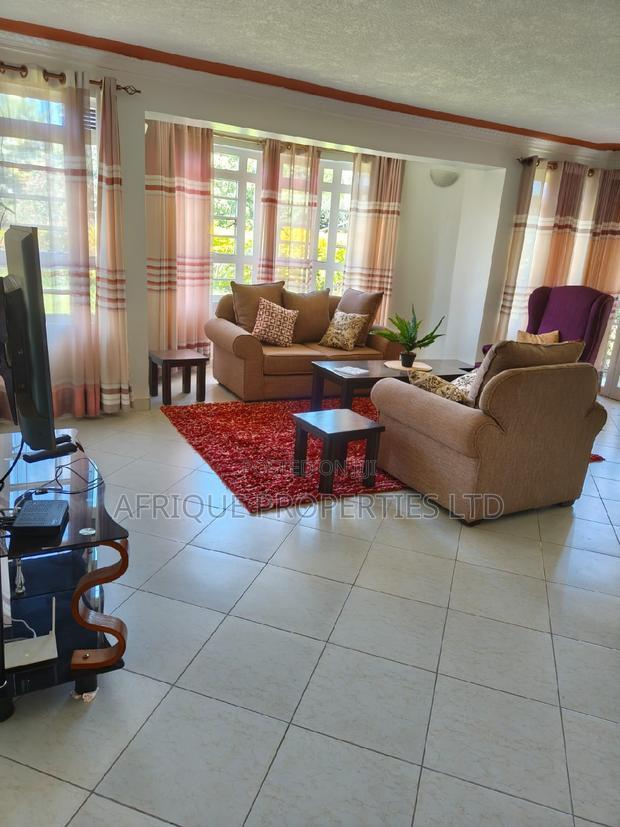 Furnished 2bdrm House in Runda for rent