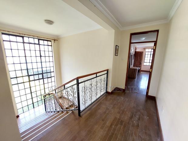 Furnished 5bdrm Mansion in Runda for rent