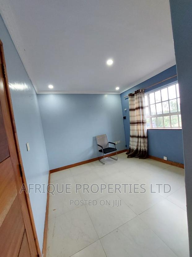 4bdrm Mansion in Thika Green for sale