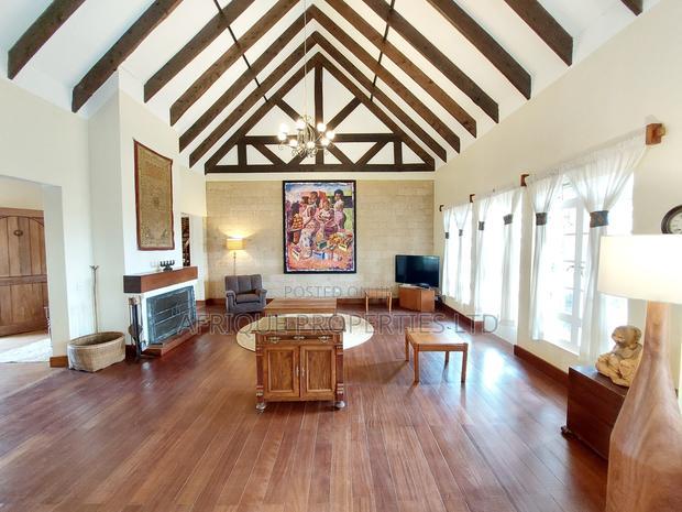 Furnished 5bdrm Mansion in Runda for rent