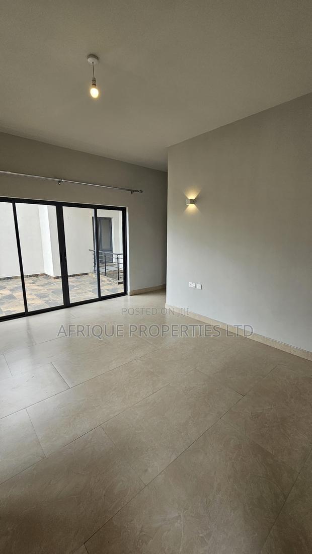 4bdrm Penthouse in Kileleshwa for sale