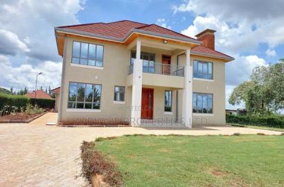 4bdrm Mansion in Thika Green for sale