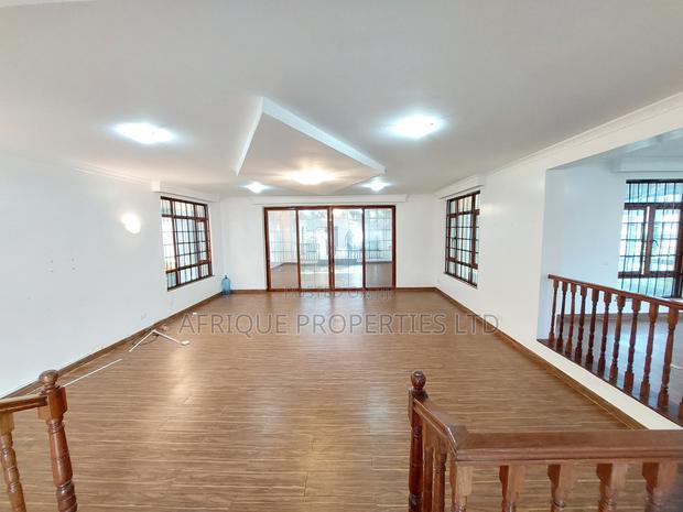 4bdrm Mansion in Runda for rent