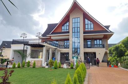 6bdrm Mansion in Daykio Bustani, Kimbo for sale