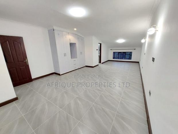 5 Bedroom Townhouse/Terrace In Rainbow, Ruiru For Sale