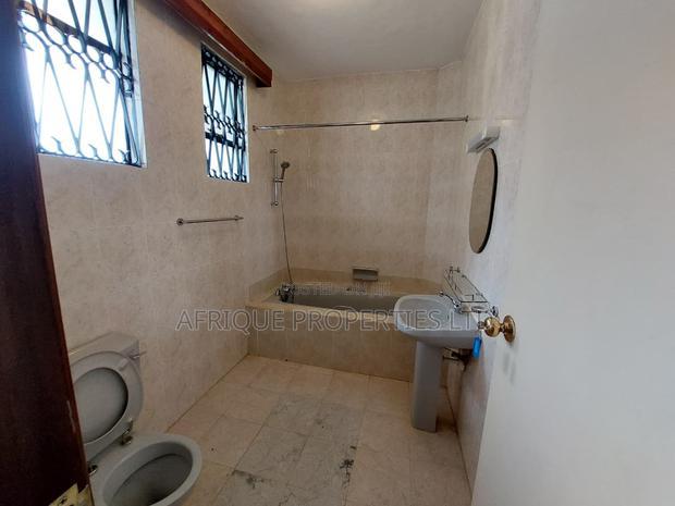 4bdrm Mansion in Runda for rent