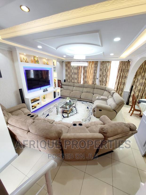 3bdrm Mansion in Greenspan for sale
