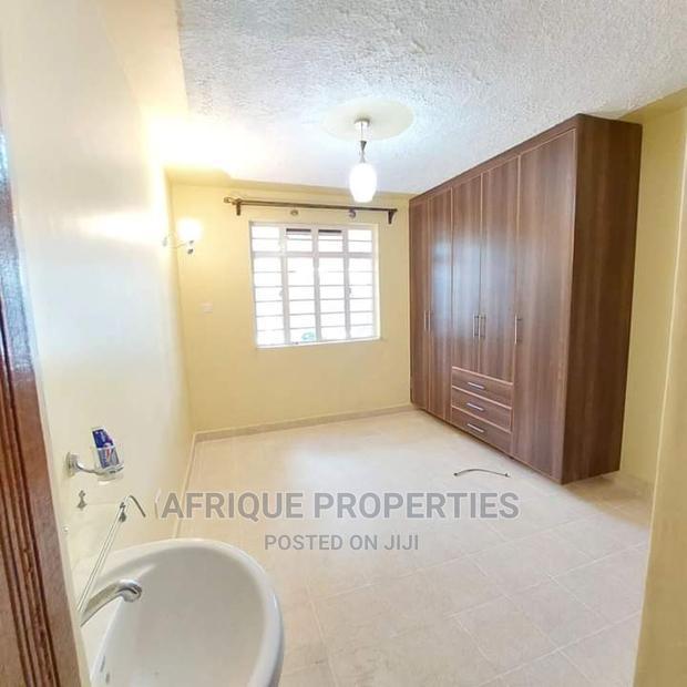 4bdrm Mansion in Membly Estate for Sale