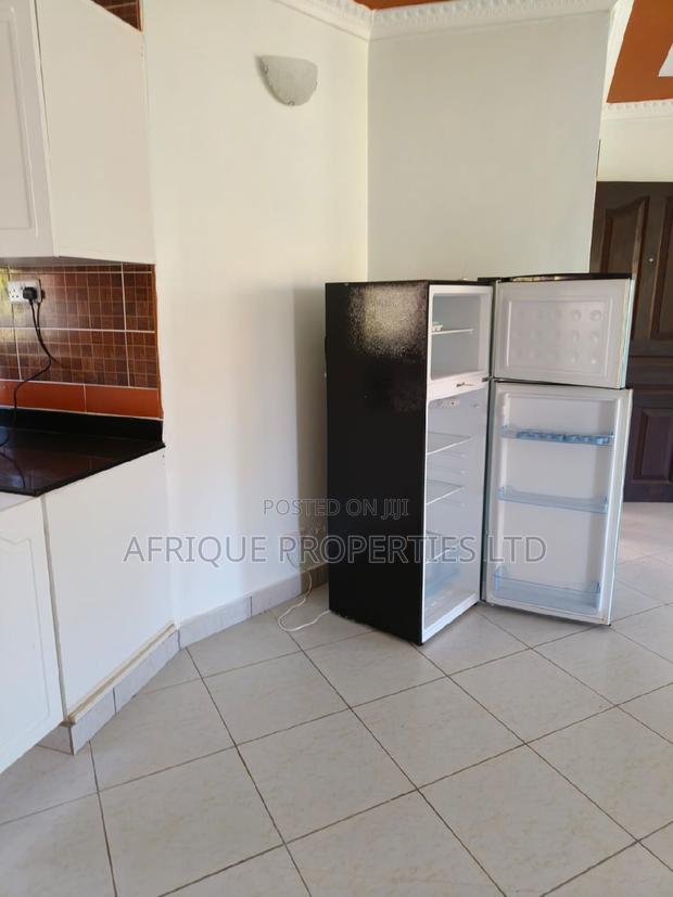 Furnished 2bdrm House in Runda for rent