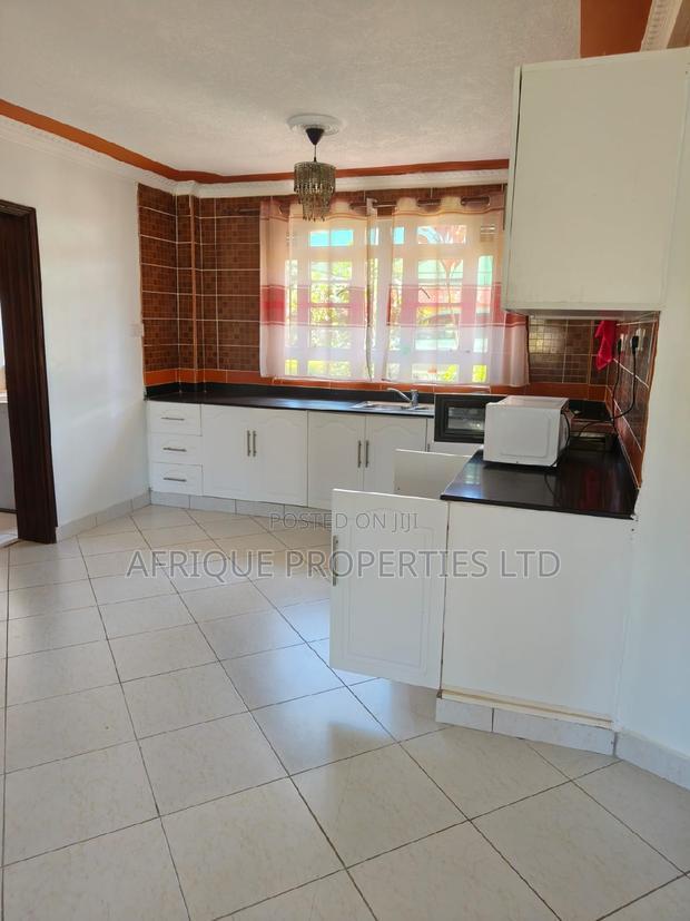 Furnished 2bdrm House in Runda for rent