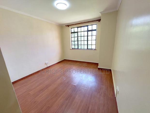 4bdrm Mansion in Kiambu Road for rent