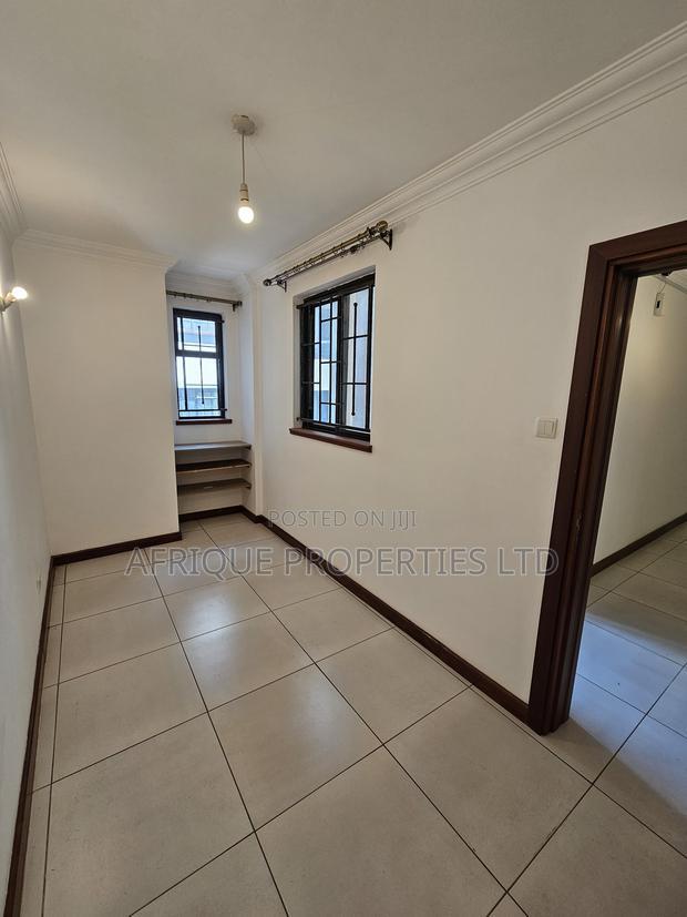 4bdrm Apartment in Westland, Westlands for sale