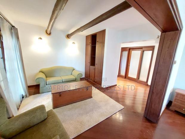 6bdrm Mansion in Runda for rent