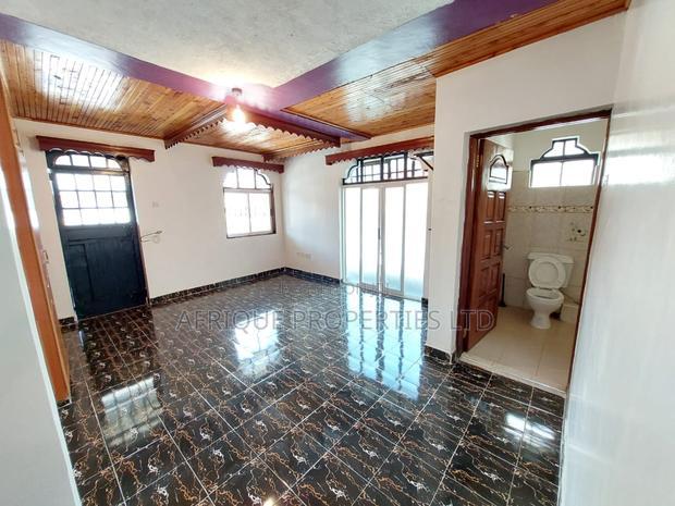 4bdrm Mansion in Safari Park, Thome for rent