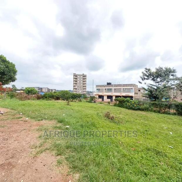 Mirema Drive Commercial Plot for Sale