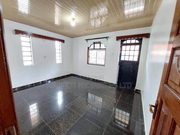 4bdrm Mansion in Safari Park, Thome for rent