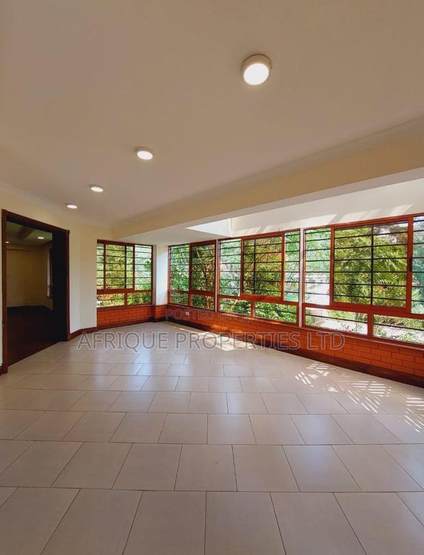 5bdrm Mansion in Spring Valley for rent